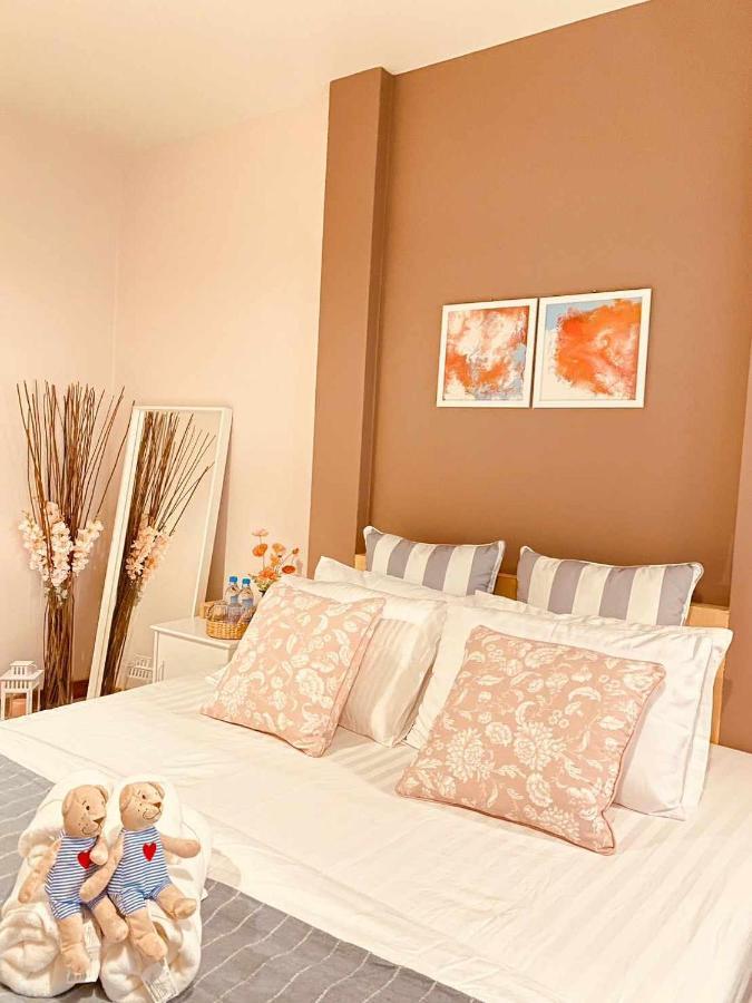Por Poshtel Kanchanaburi Exterior foto